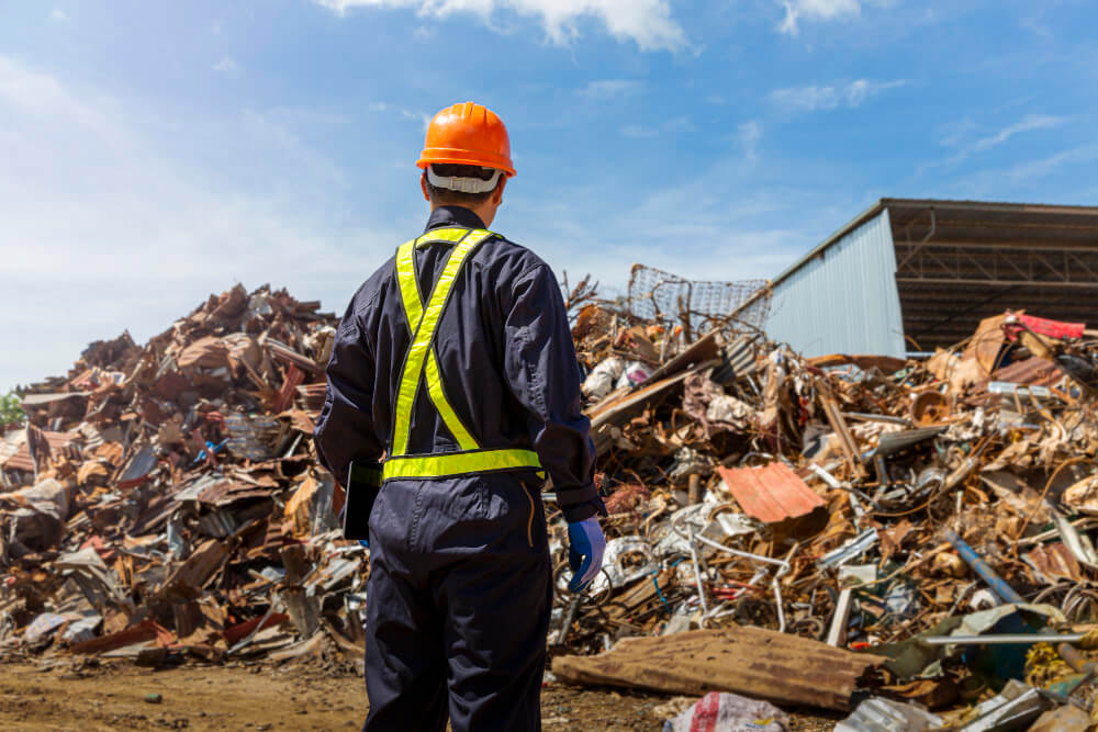 Sell Scrap Online in Lucknow: Get the Best Prices with Verified Buyers